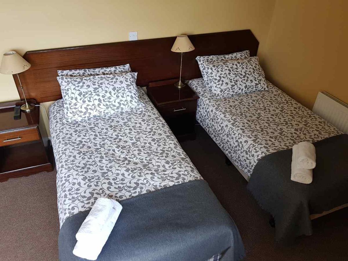 Bed and Breakfast Bit And Bridle Tipperary Exterior foto